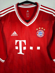2013-14 Bayern Munich Home Shirt - detailed view
