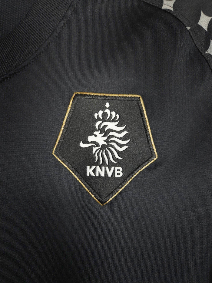 2010 Netherlands Goalkeeper Shirt (Pro) - detailed view