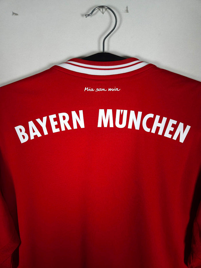 2013-14 Bayern Munich Home Shirt - detailed view