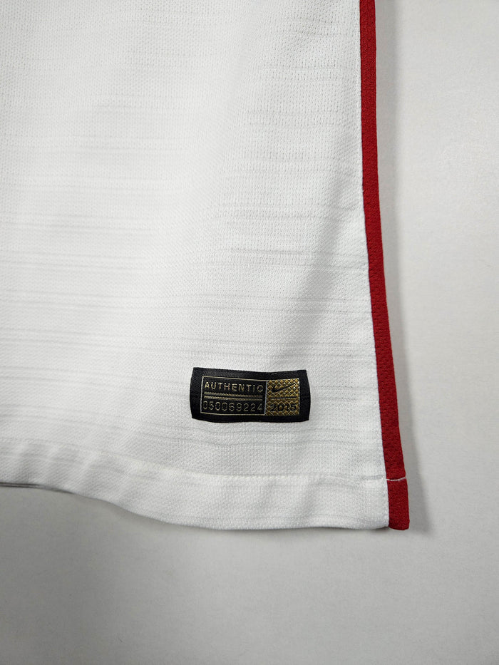 2015 France Away Shirt (Pro) - detailed view