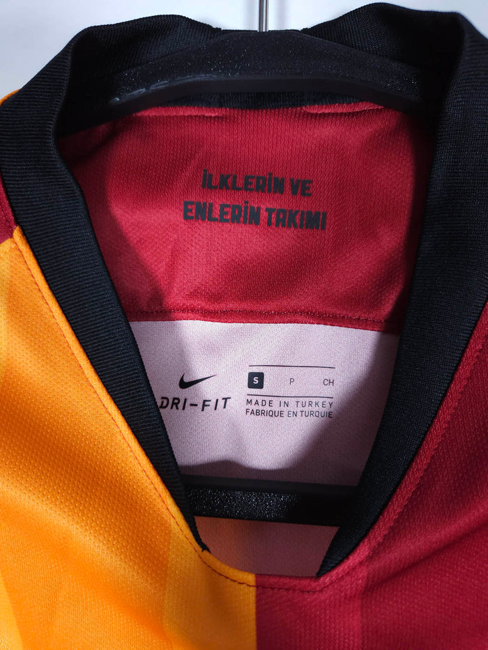 2019-20 Galatasaray Home Shirt - detailed view