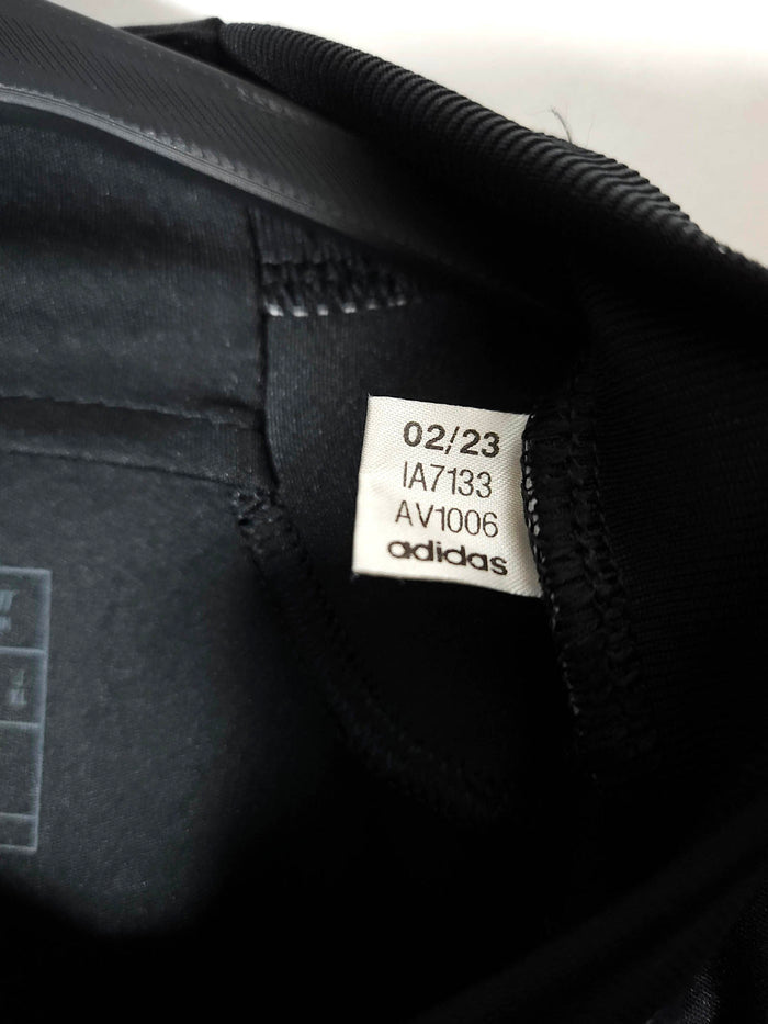 2023-24 Benfica Away Shirt - detailed view