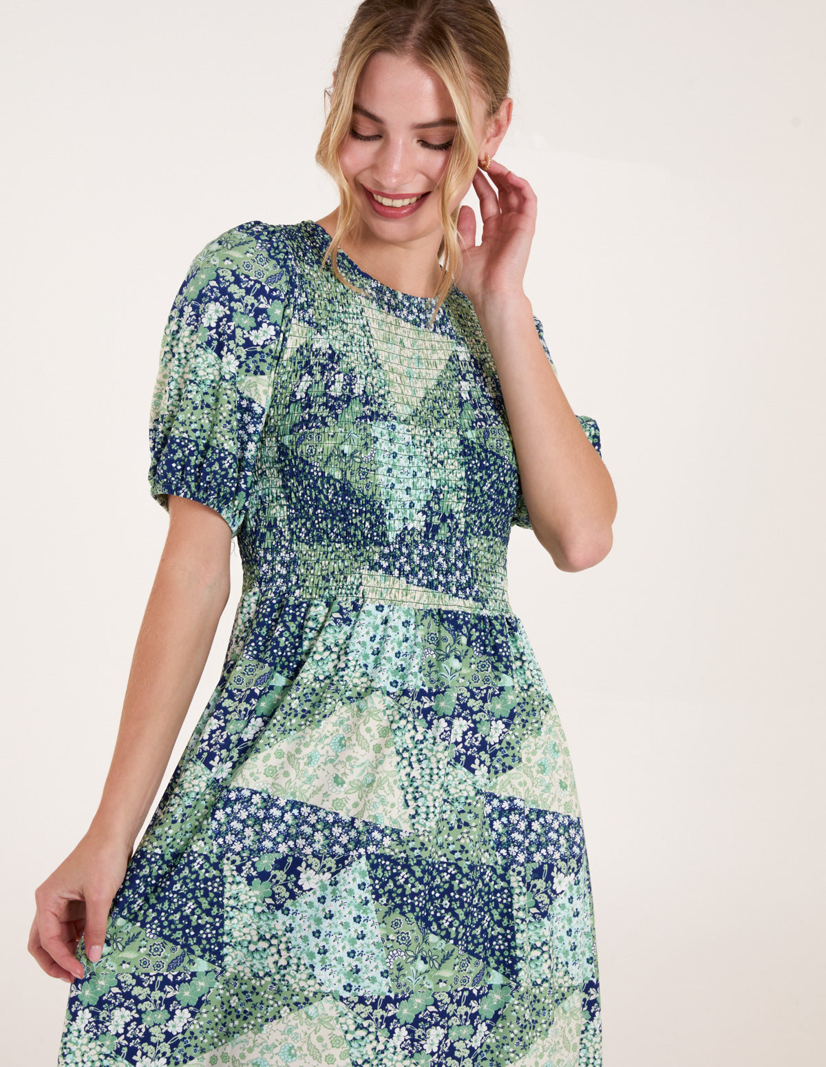 Shirred Bust Puff Sleeve Patchwork Mini Dress